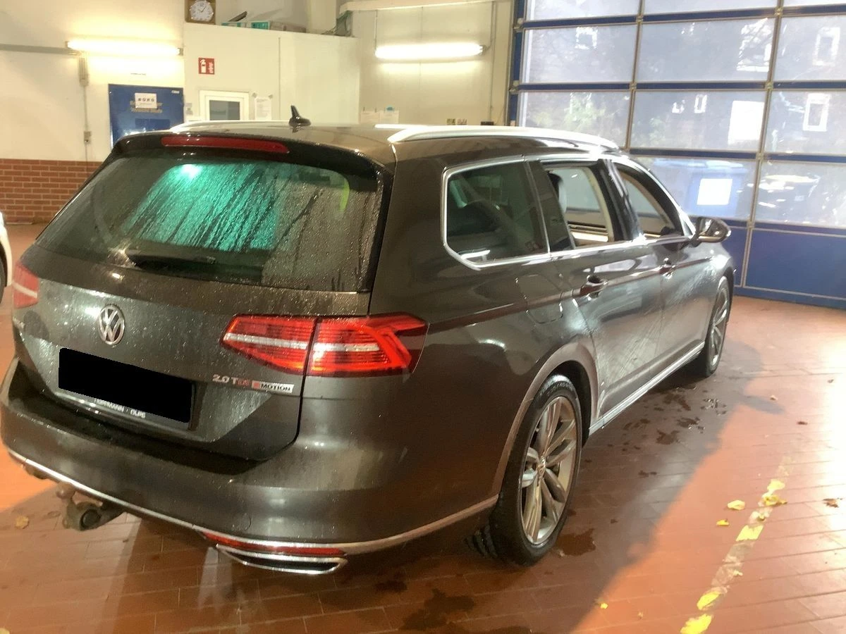 VW Passat 2.0TDI 190.* 4x4* * 360 *  | Mobile.bg   3