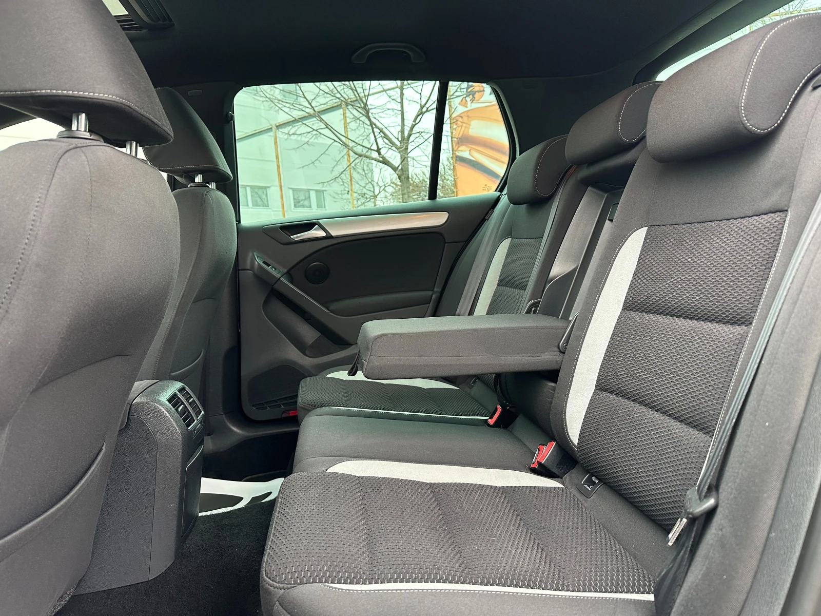 VW Golf  - изображение 9