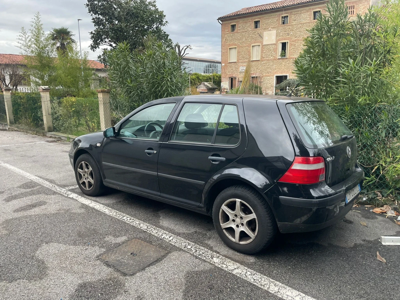 VW Golf 1.9TDI, 100��, 02�, 5��, ������-��� �����  | Mobile.bg � ����������� 4