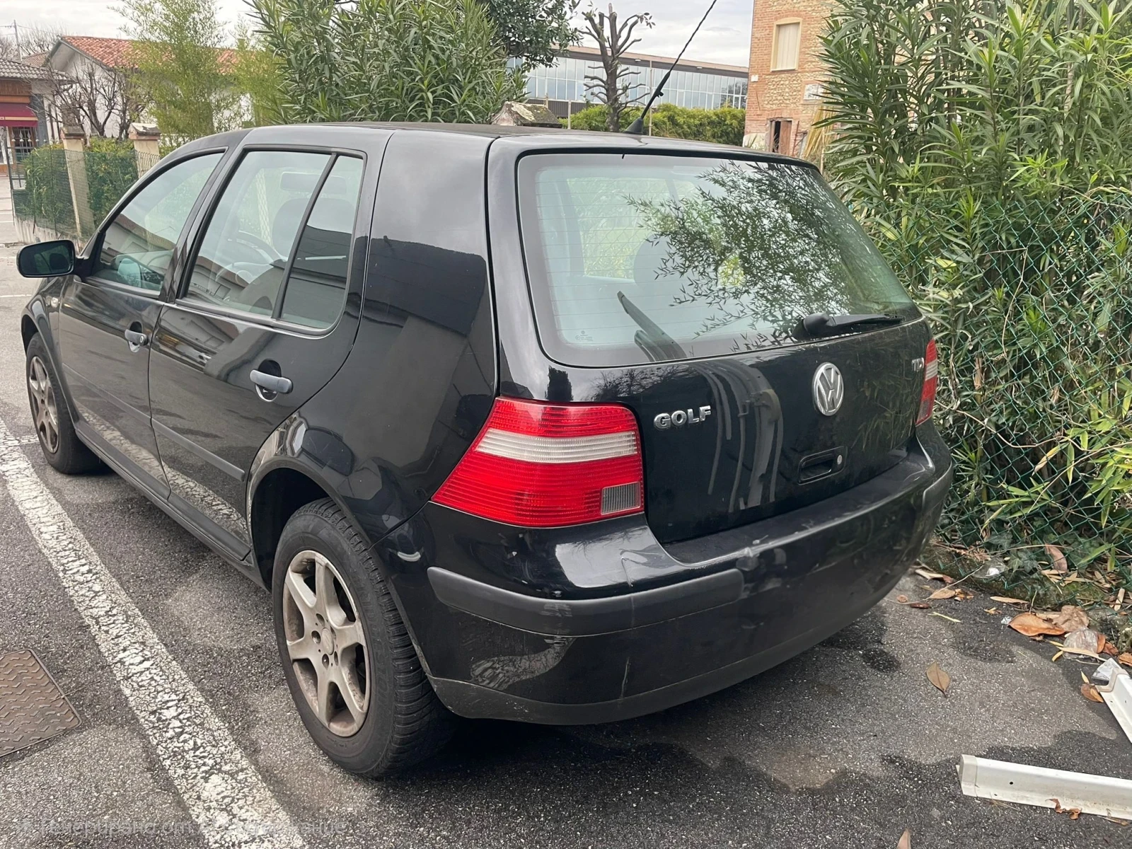 VW Golf 1.9TDI, 100��, 02�, 5��, ������-��� �����  | Mobile.bg � ����������� 2