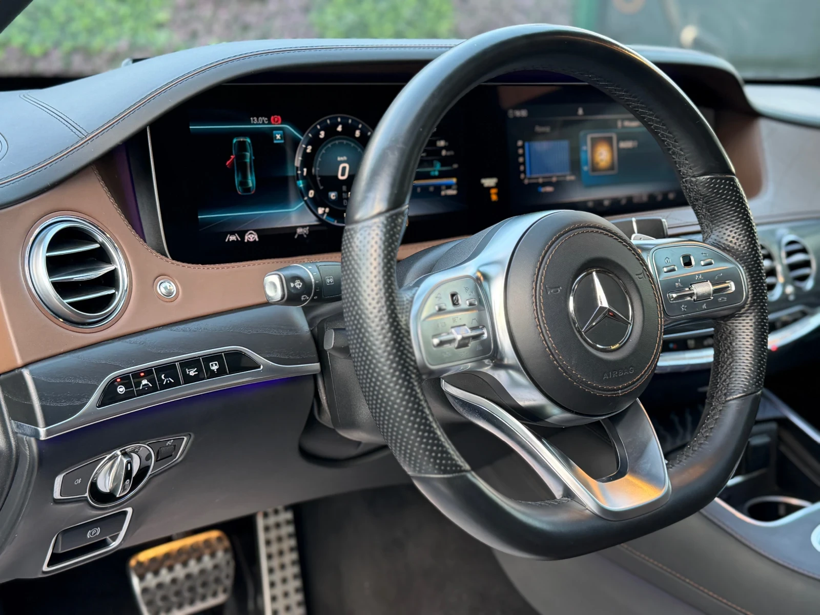 Mercedes-Benz S 560 Designo/Matrix/4x4/Navi/Pano/360/Собствен лизинг - изображение 10