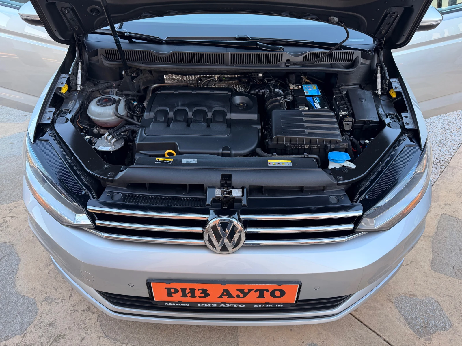 VW Touran 2.0TDI* NAVI* CARPALY* 6SK* LIZING | Mobile.bg � ����������� 17