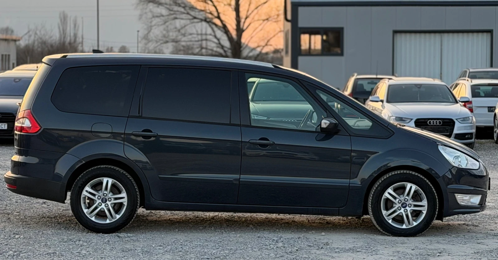 Ford Galaxy 2.0TDCi 140кс * 7 места* * Навигация* , снимка 8 - Автомобили и джипове - 53831022