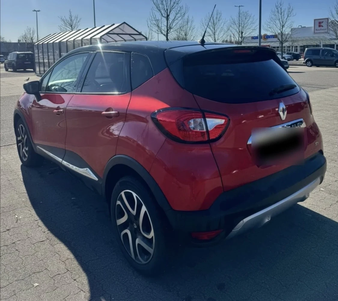 Renault Captur, снимка 4 - Автомобили и джипове - 53944720