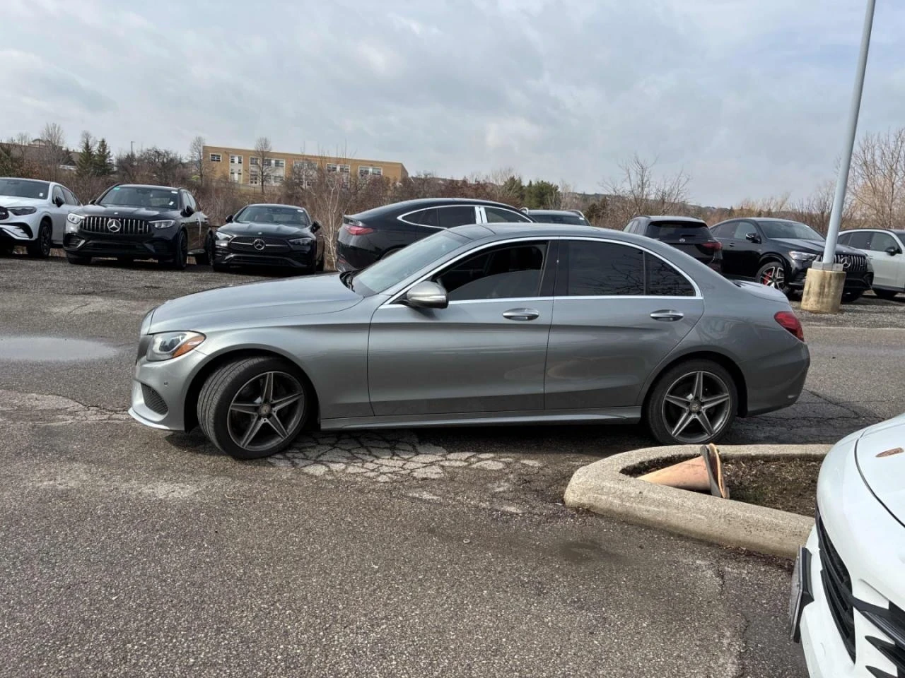 Mercedes-Benz C 300 AMG-pkg* Keyless* Камера* Подгрев* Пано, снимка 4 - Автомобили и джипове - 54065479