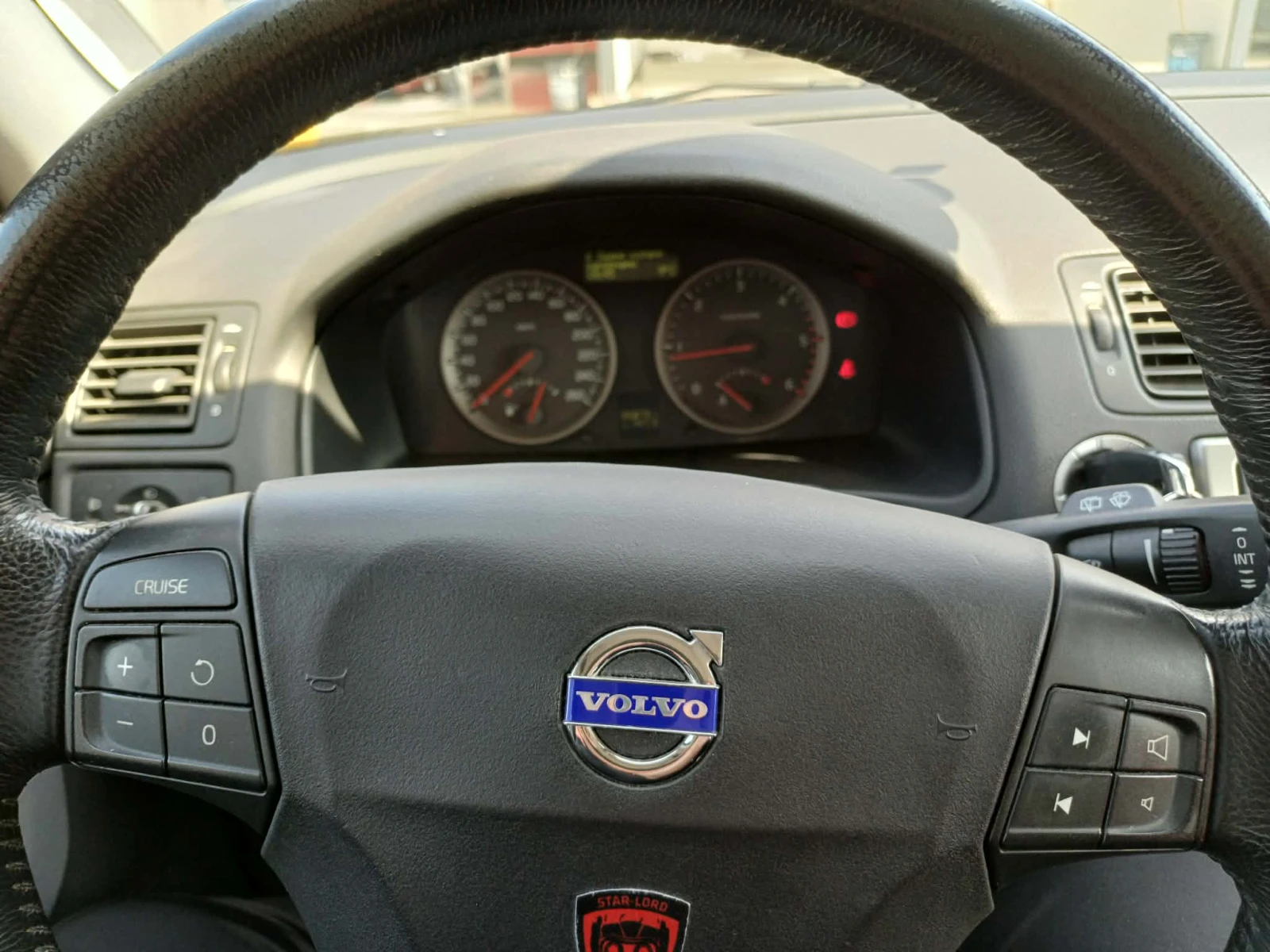 Volvo V50, снимка 13 - Автомобили и джипове - 54180637