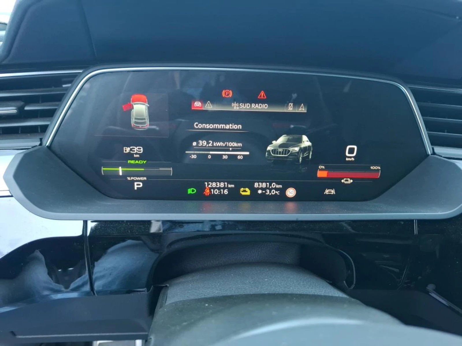 Audi E-Tron Q8 55 SPORTBACK QUATTRO S-LINE PLUS FULL ПАНОРАМА, снимка 6 - Автомобили и джипове - 54265682