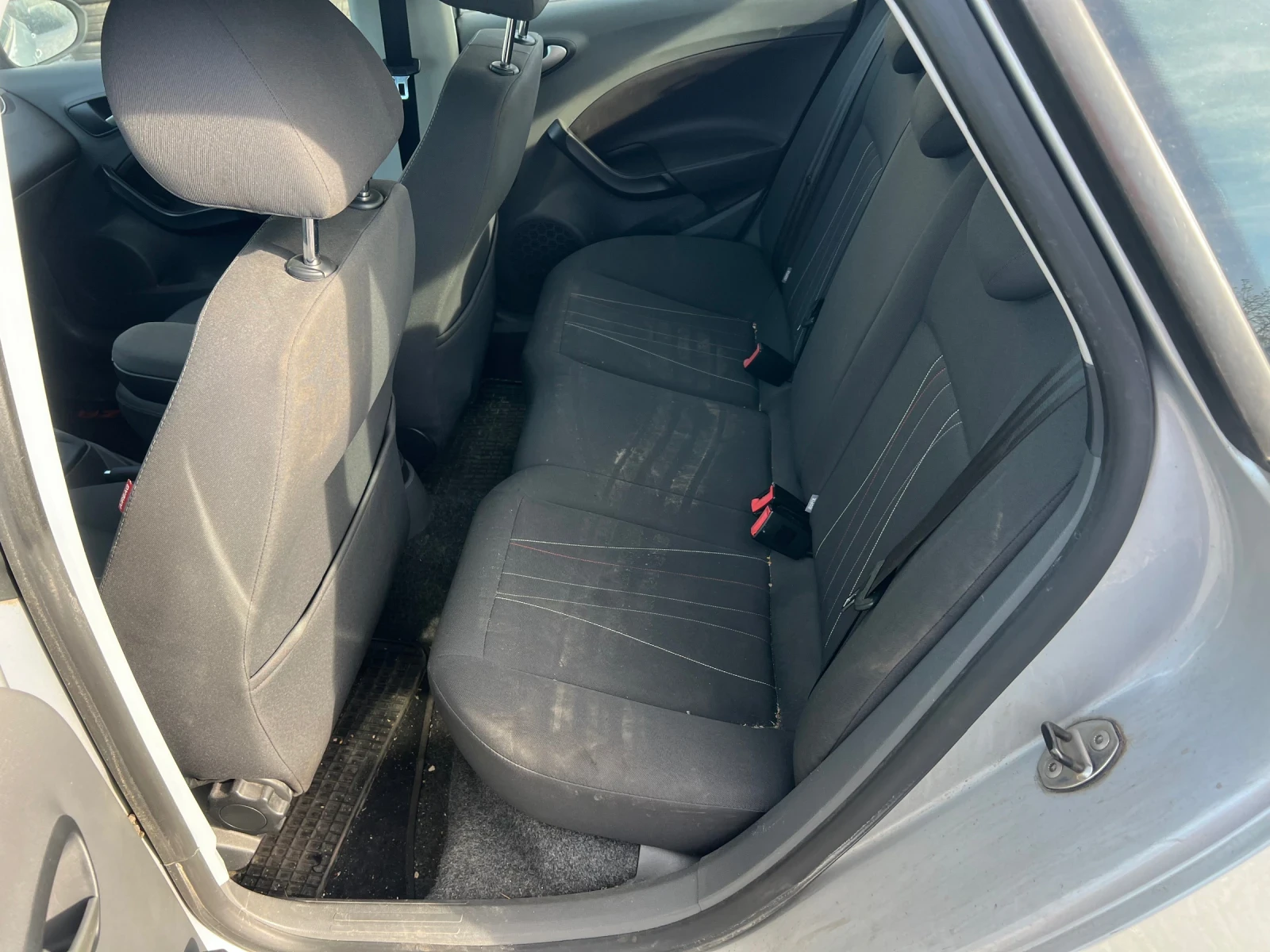 Seat Ibiza 1.2 69���� ����� ��� ���� ������� | Mobile.bg � ����������� 9
