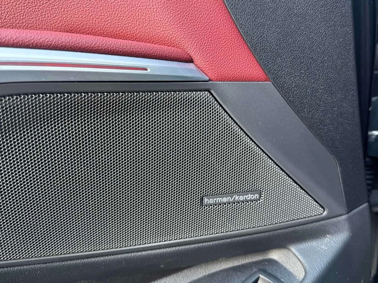 BMW 340 xDrive/360/HUD/HARMAN KARDON/ШИБИДАХ, снимка 17 - Автомобили и джипове - 54493122