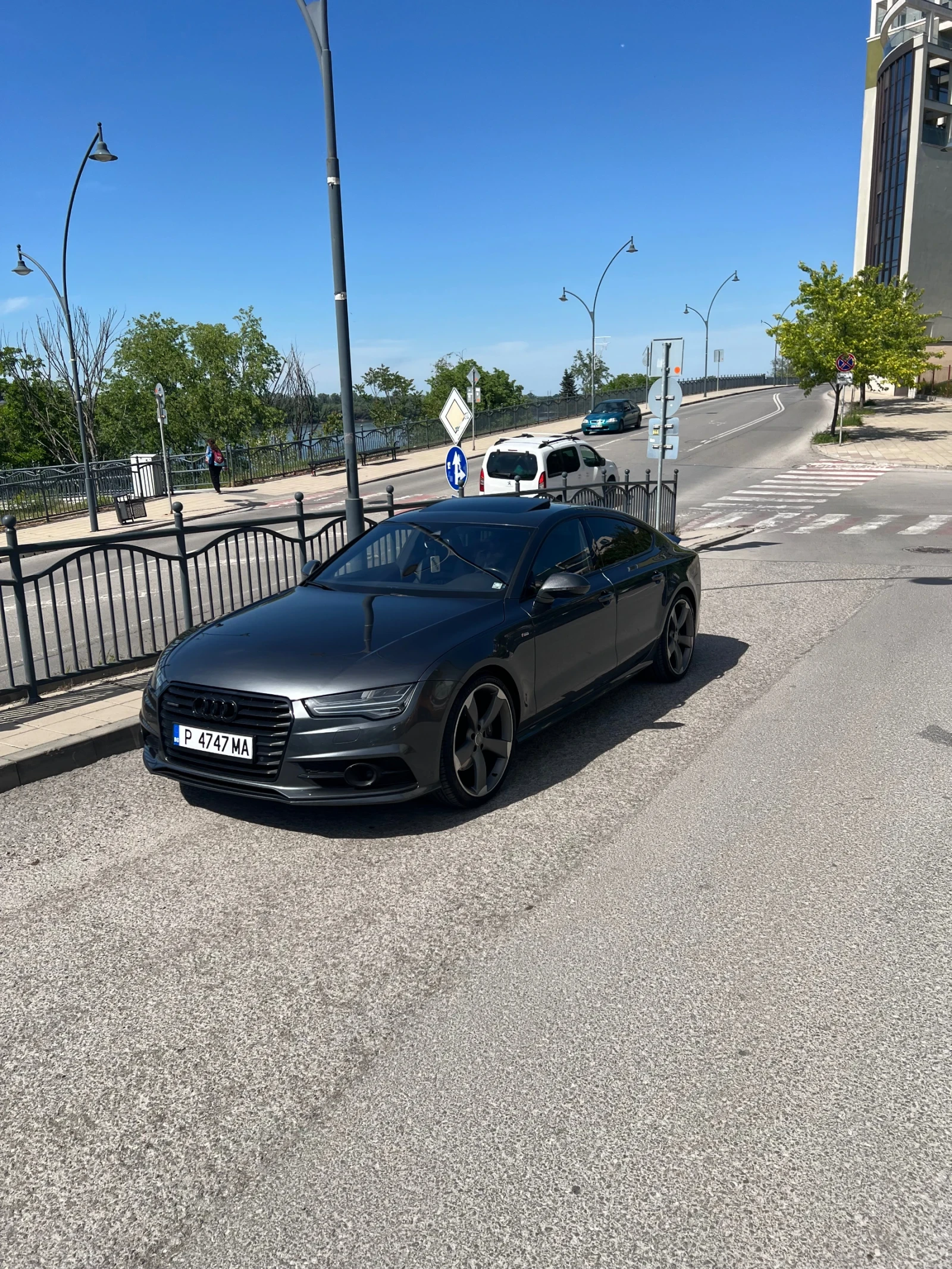 Audi A7 FACELIFT 3.0 TDI, снимка 8 - Автомобили и джипове - 54566330