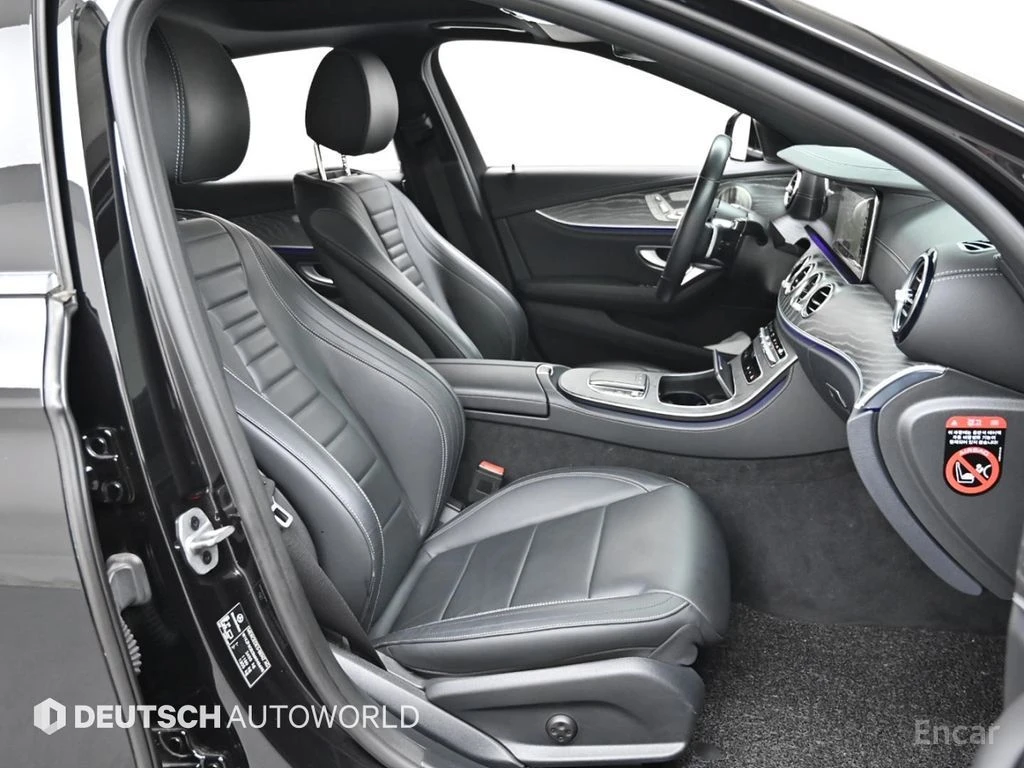 Mercedes-Benz E 350 AMG* LINE* 4MATIC* BURMESTER* ХЕДЪП* LANE* ASSIST*, снимка 12 - Автомобили и джипове - 54701000