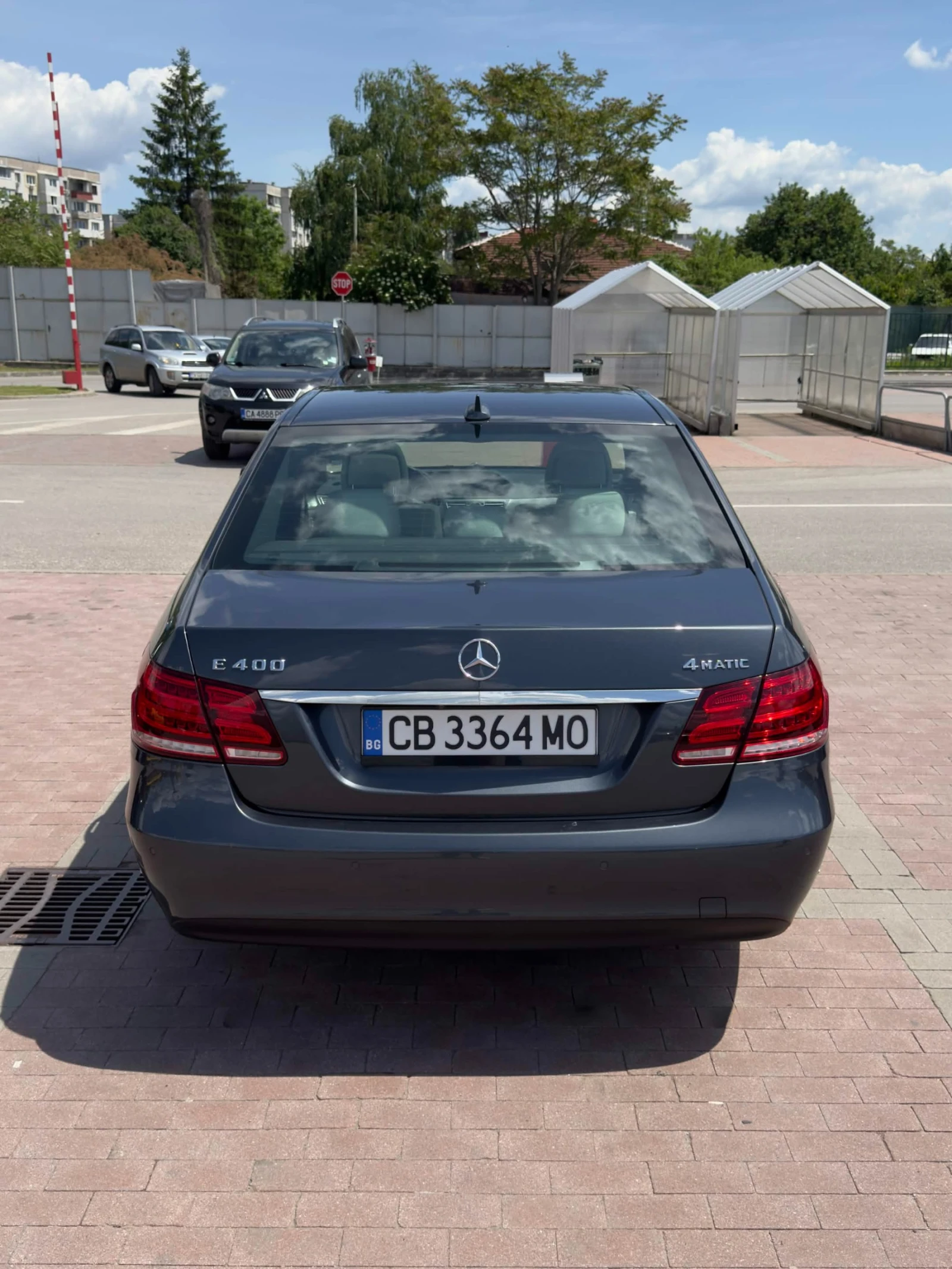 Mercedes-Benz E 400, снимка 5 - Автомобили и джипове - 54720476