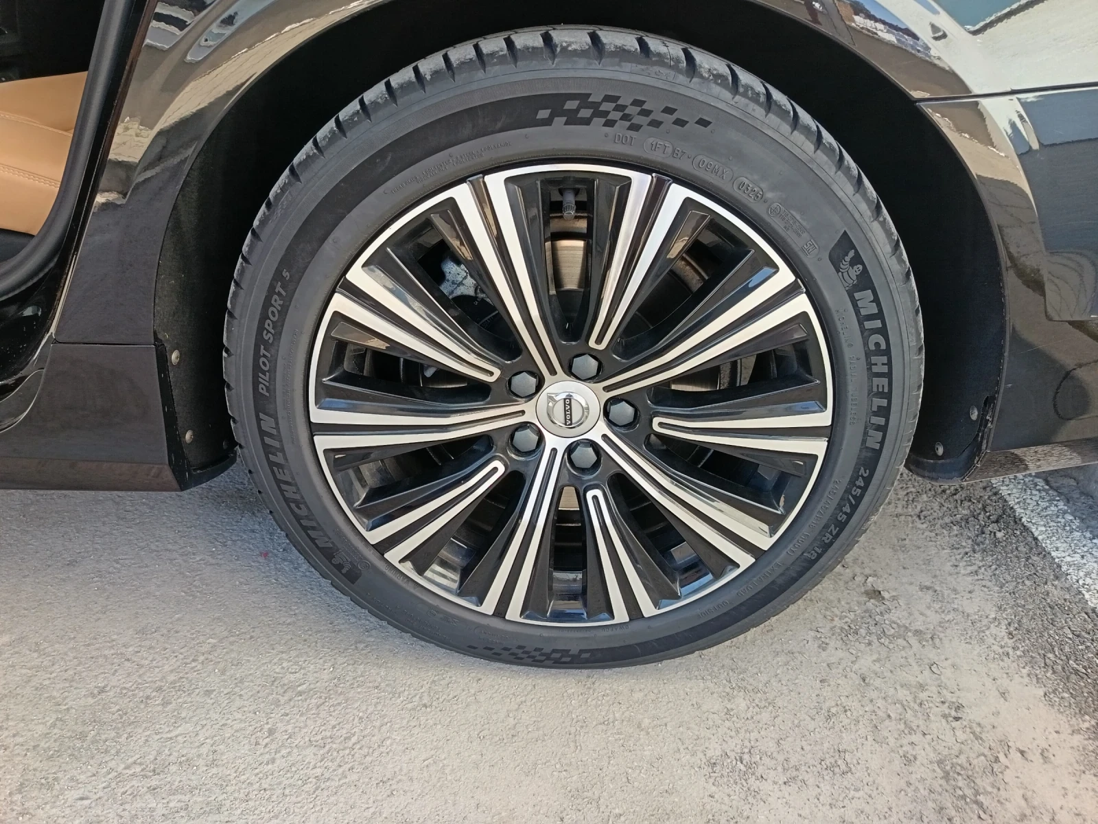 Volvo S90, снимка 17 - Автомобили и джипове - 54862623
