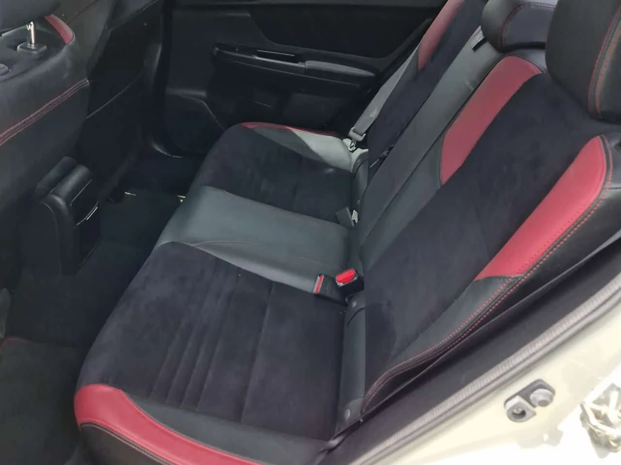Subaru WRX * W/SPORT PKG * CARFAX * ���� �� �� | Mobile.bg � ����������� 9