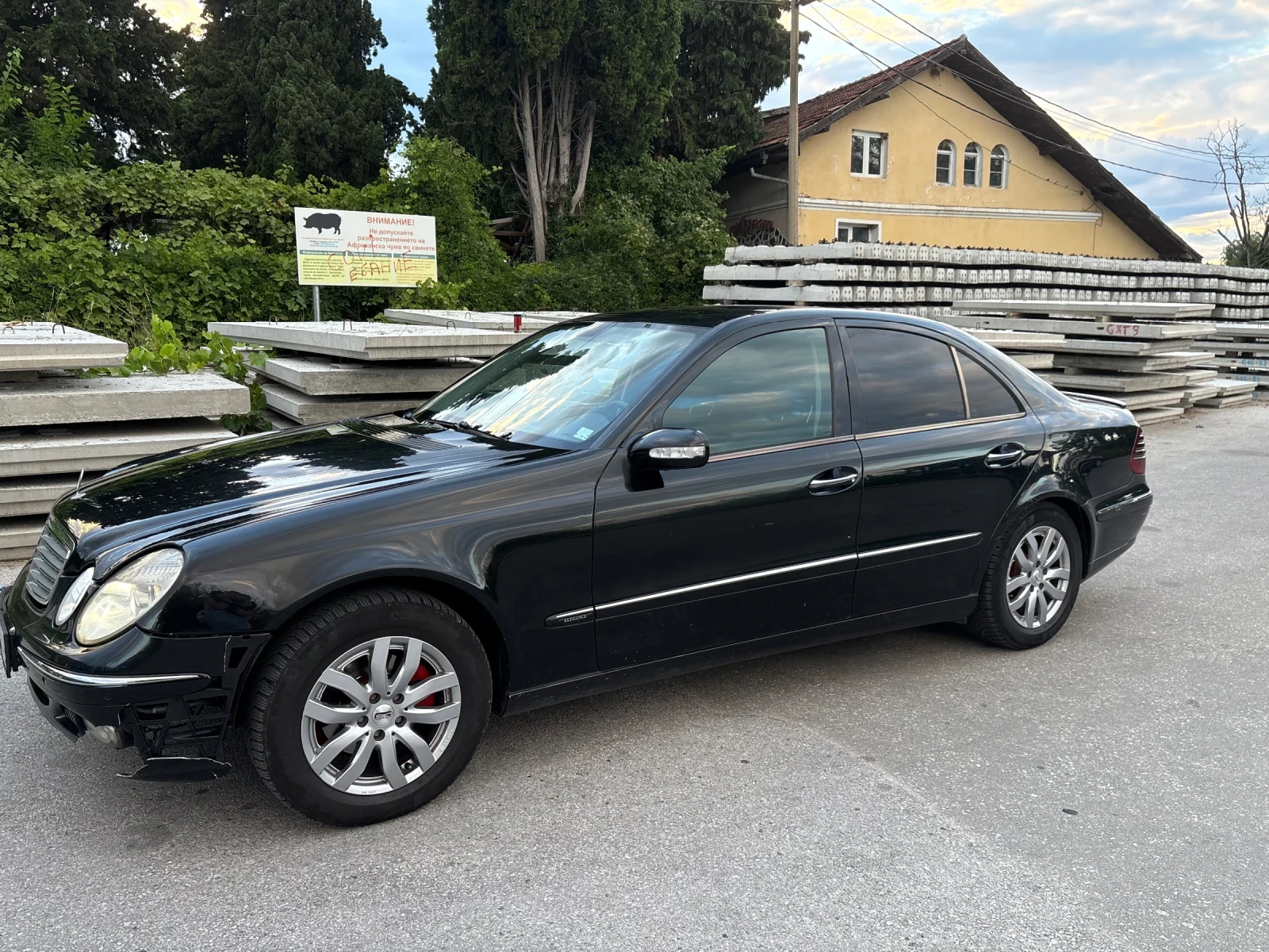 Mercedes-Benz E 270, снимка 6 - Автомобили и джипове - 55277963