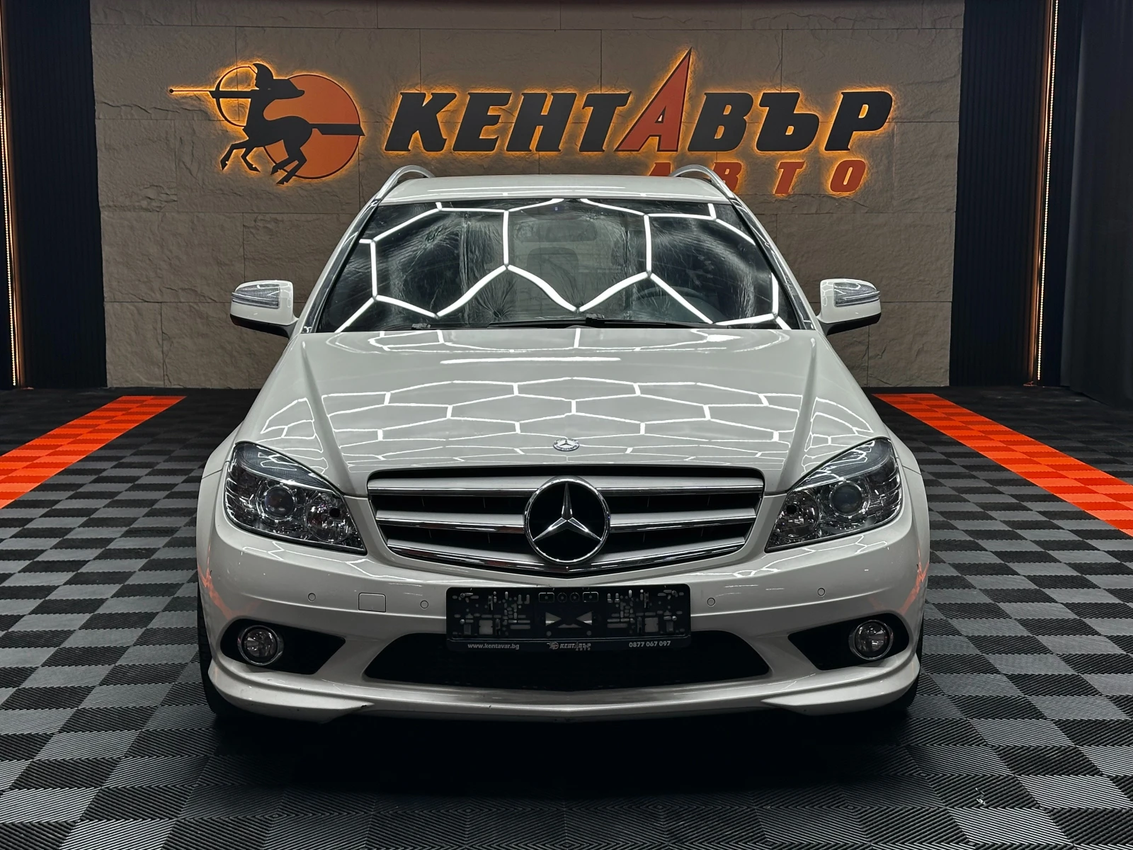 Mercedes-Benz C 320 AMG/Avantgarde/4matic, снимка 2 - Автомобили и джипове - 55553743
