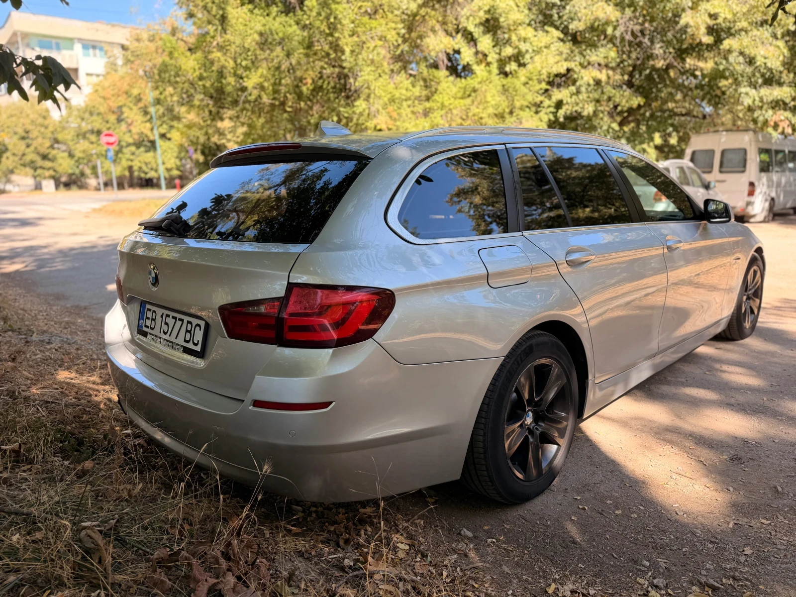 BMW 525, снимка 4 - Автомобили и джипове - 56022466