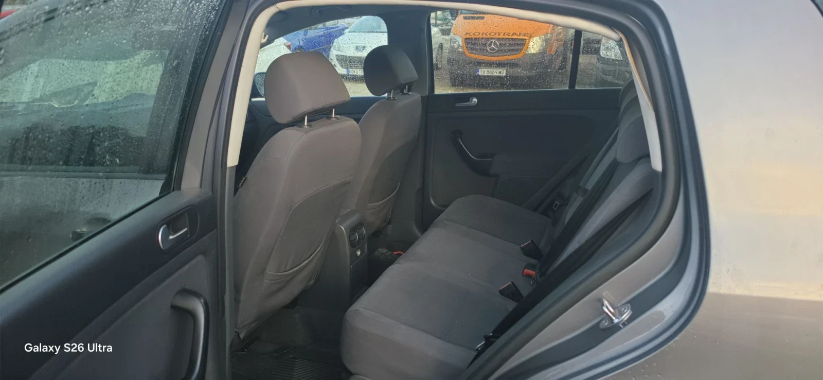 VW Golf 1.6, снимка 9 - Автомобили и джипове - 56524381