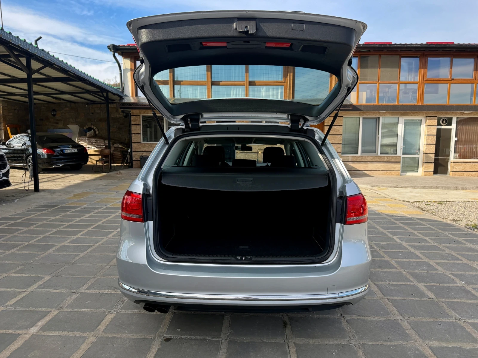 VW Passat 2.0 TDI BlueTech, снимка 12 - Автомобили и джипове - 56662458