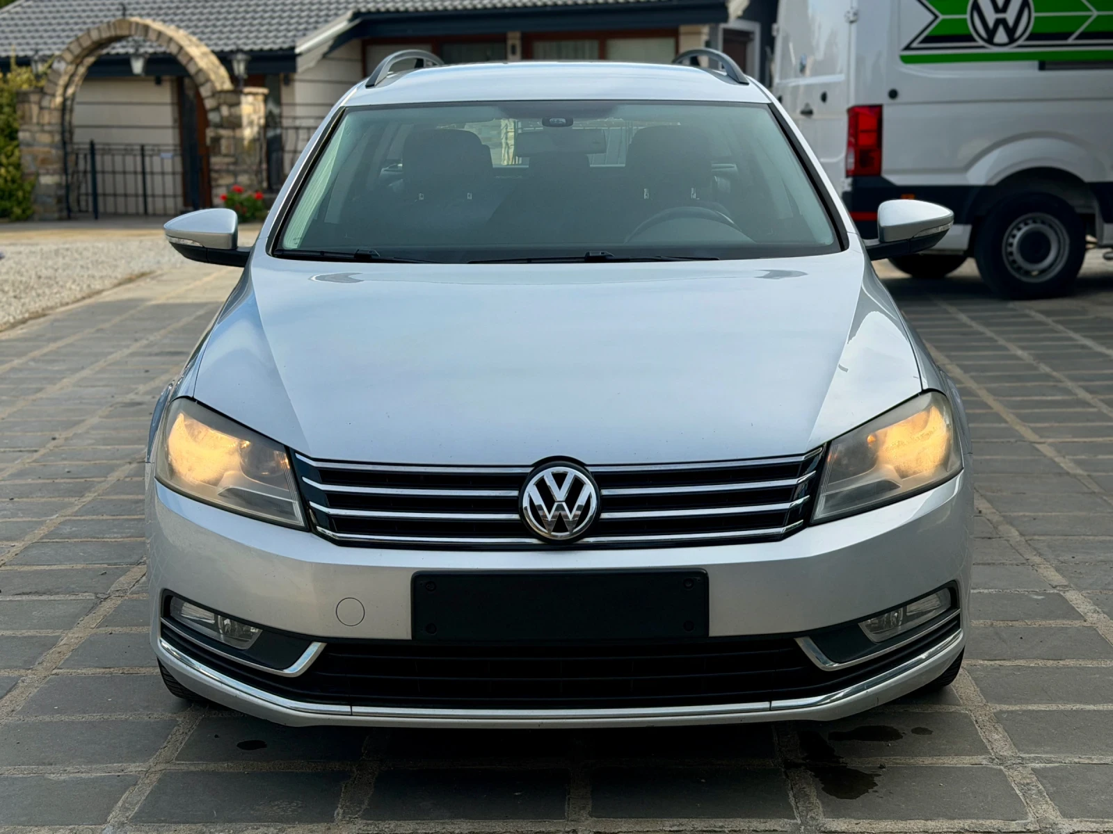 VW Passat 2.0 TDI BlueTech, снимка 2 - Автомобили и джипове - 56662458