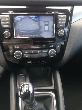 Nissan Qashqai 1.3i Tekna+ CH, снимка 16