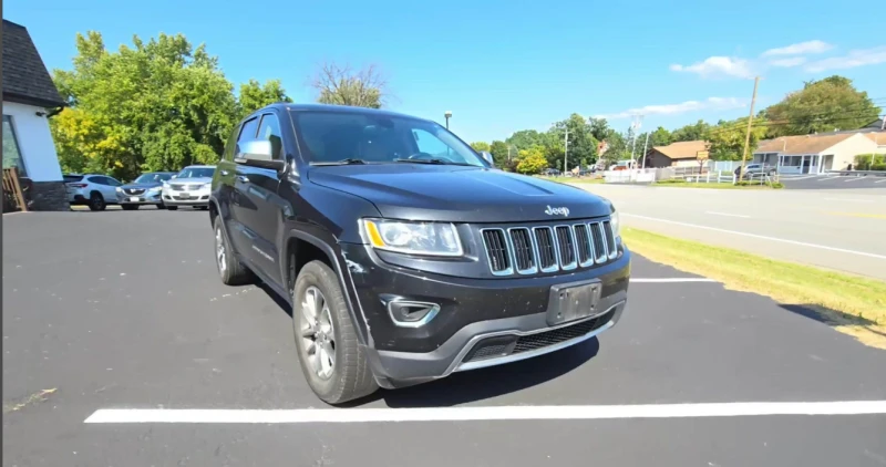 Jeep Grand cherokee LIMITED камера* ZF 8* подгрев* CarPlay* м.точка* , снимка 5 - Автомобили и джипове - 47213160