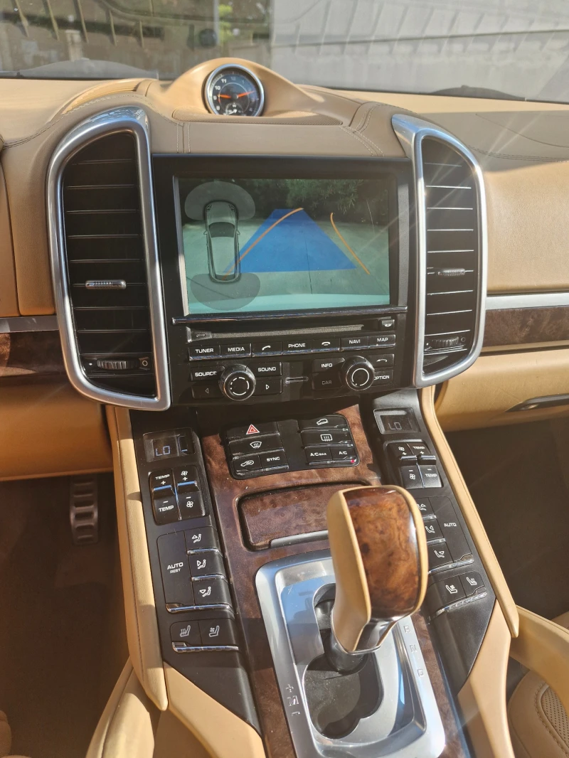 Porsche Cayenne Panorama* BOSE* 420к.с* Facelift* , снимка 10 - Автомобили и джипове - 48983773