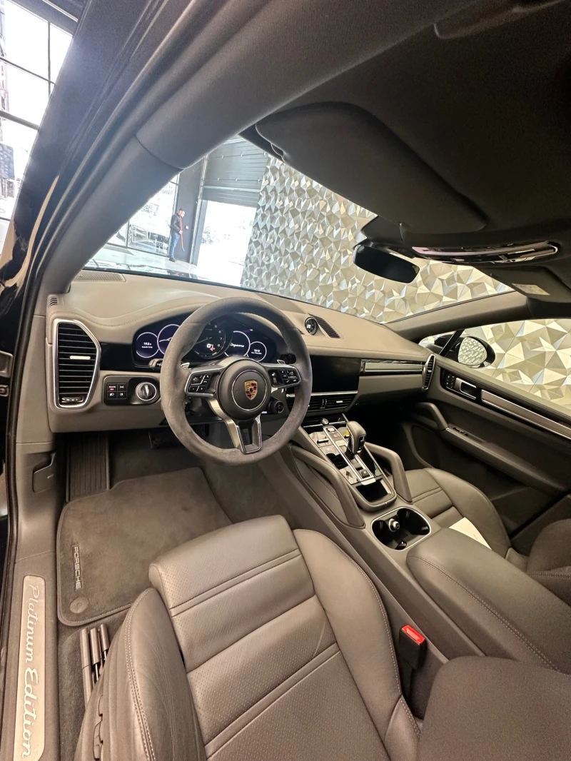 Porsche Cayenne Cayenne Coupe E-Hybrid Platinum Edition , снимка 11 - Автомобили и джипове - 49169313