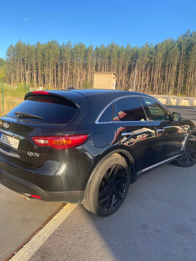 Infiniti QX70 3.7, снимка 5 - Автомобили и джипове - 50909001