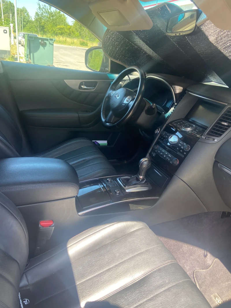 Infiniti QX70 3.7, снимка 7 - Автомобили и джипове - 50909001
