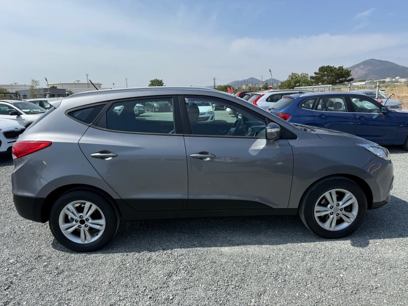 Hyundai IX35 (KATO НОВА), снимка 4 - Автомобили и джипове - 51453531
