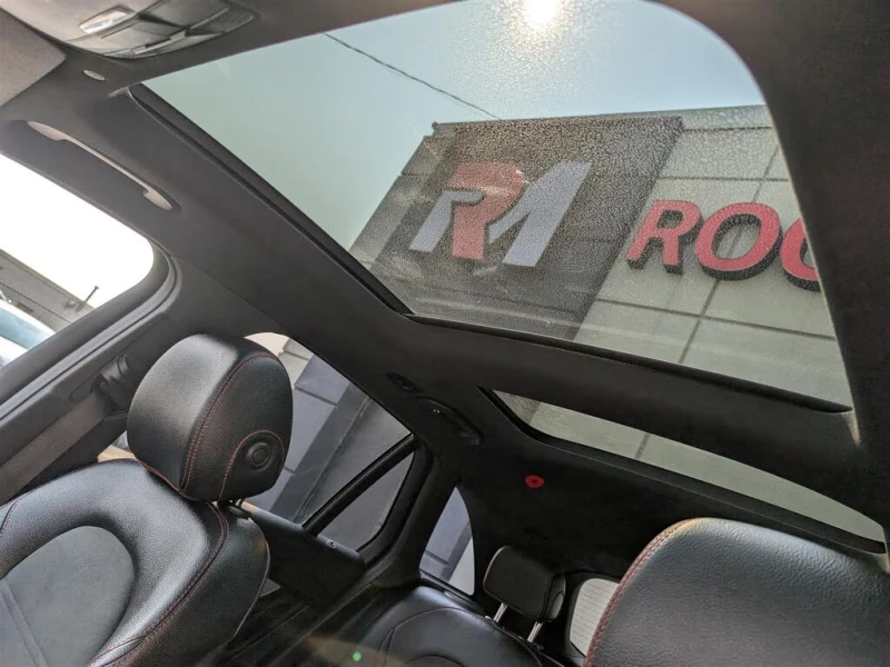 Mercedes-Benz GLC 43 AMG 4 MATIC * CARFAX* * АвтоКредит* (ЦЕНА ДО БГ), снимка 11 - Автомобили и джипове - 52564058