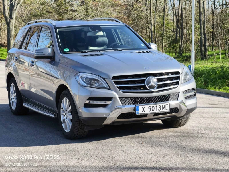 Mercedes-Benz ML 350 Безупречен, всчики екстри, снимка 2 - Автомобили и джипове - 52617411