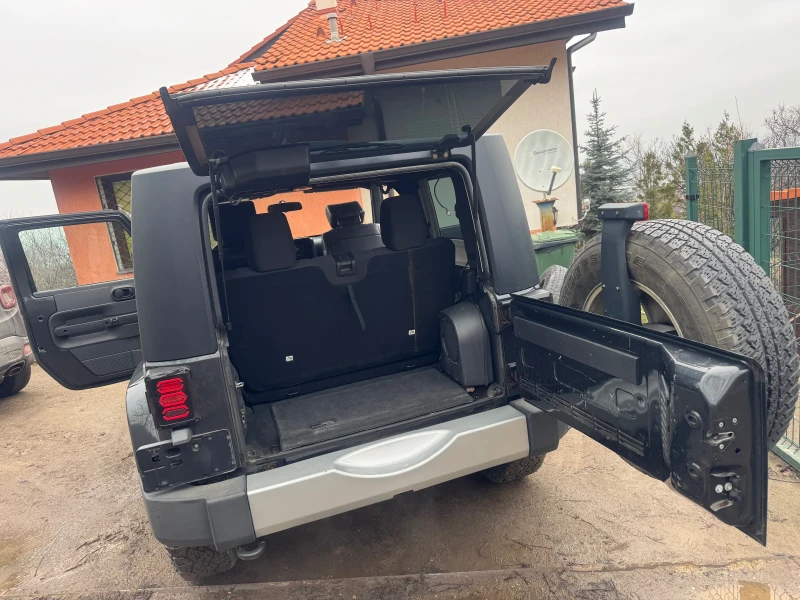 Jeep Wrangler 3.8 Sahara, снимка 5 - Автомобили и джипове - 53440665