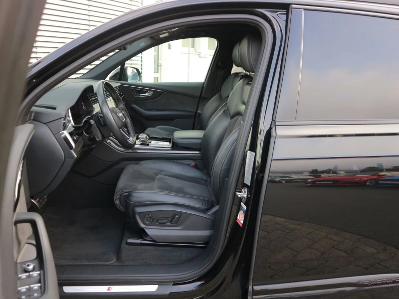 Audi Q7 50TDI/S-LINE/286HP/HUD/PANO/360/LED/956v, снимка 8 - Автомобили и джипове - 53523149