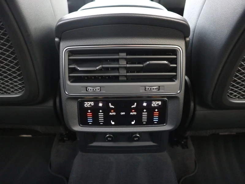 Audi Q7 50TDI/S-LINE/286HP/HUD/PANO/360/LED/956v, снимка 15 - Автомобили и джипове - 53523149