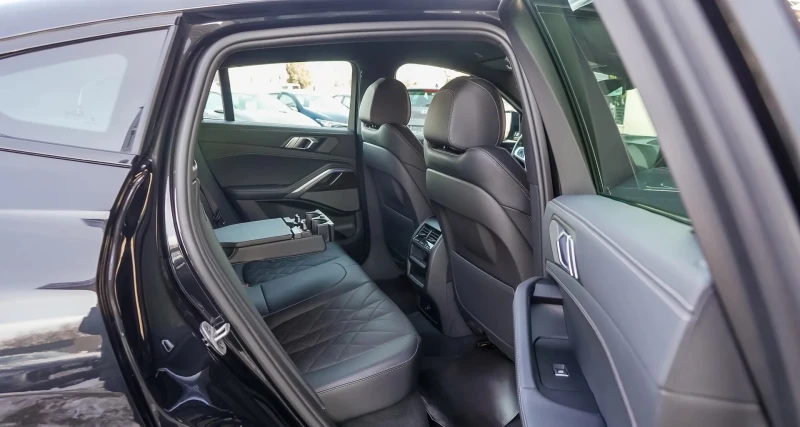 BMW X6 40i  xDrive M-Sport, снимка 12 - Автомобили и джипове - 53538005
