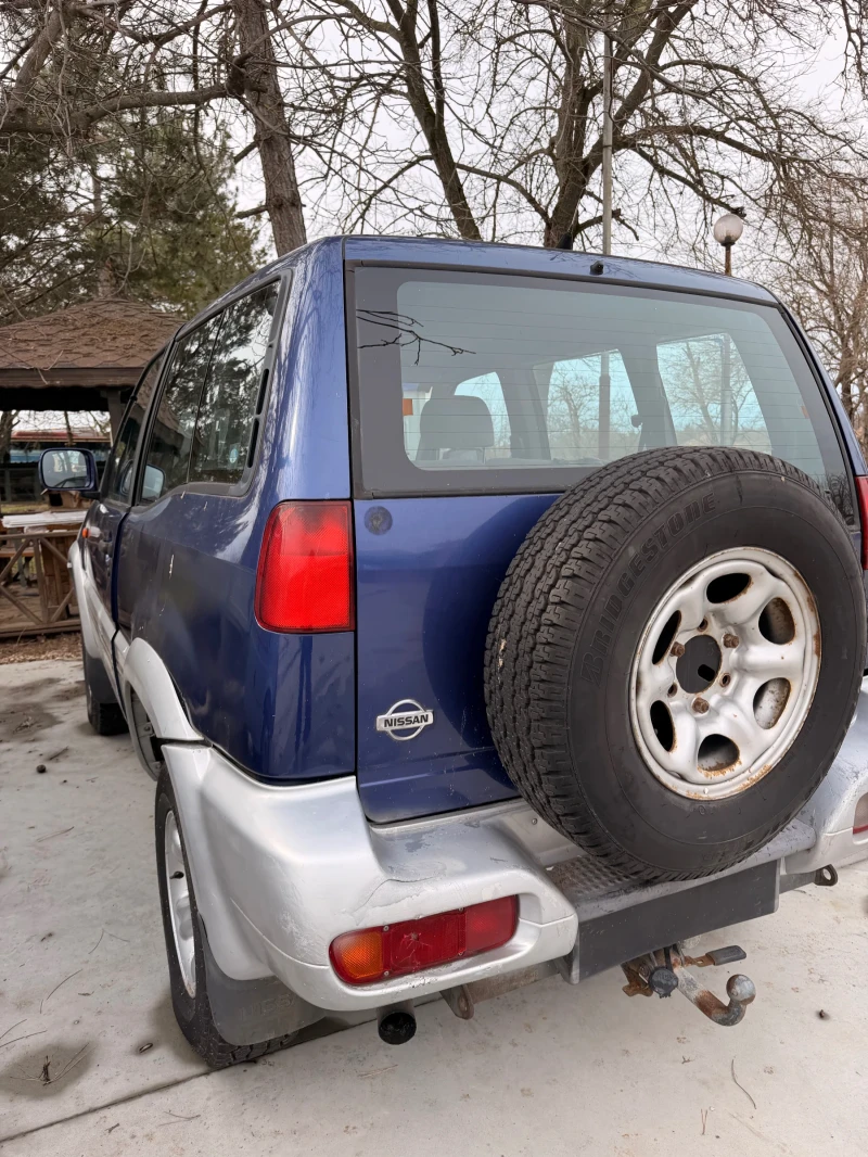 Nissan Terrano, снимка 9 - Автомобили и джипове - 53596662