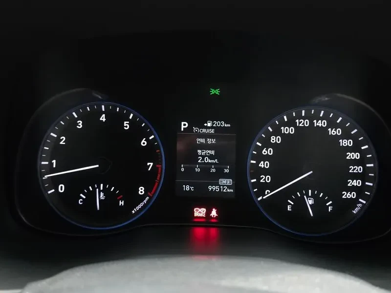 Hyundai Kona 1.6Т, снимка 8 - Автомобили и джипове - 54253024