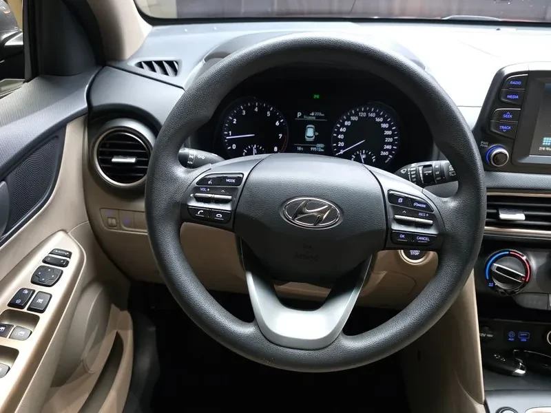 Hyundai Kona 1.6Т, снимка 13 - Автомобили и джипове - 54253024