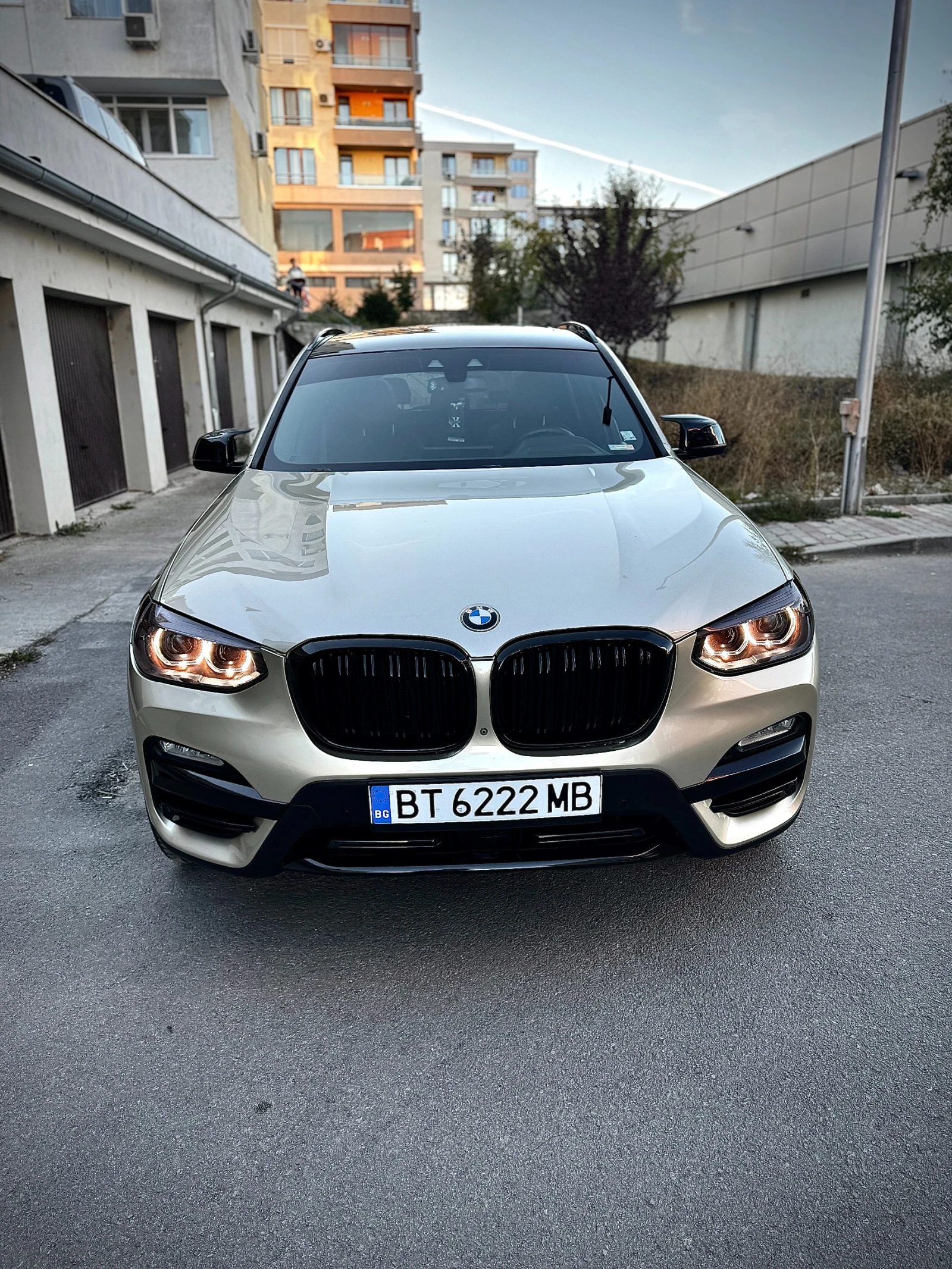 BMW X3 INDIVIDUAL 4х4/360/keyless/Carplay/LED/HeadUP/DISK - [1] 