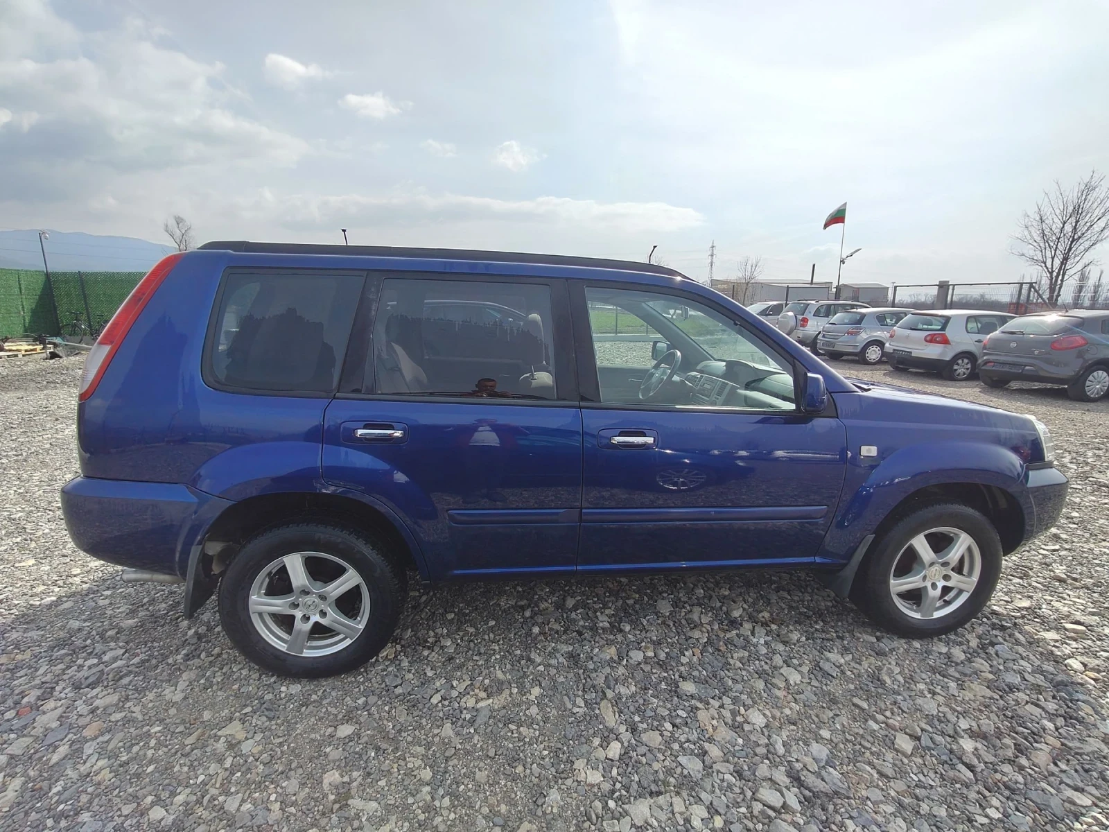 Nissan X-trail 2.2D 136, снимка 7 - Автомобили и джипове - 53018172
