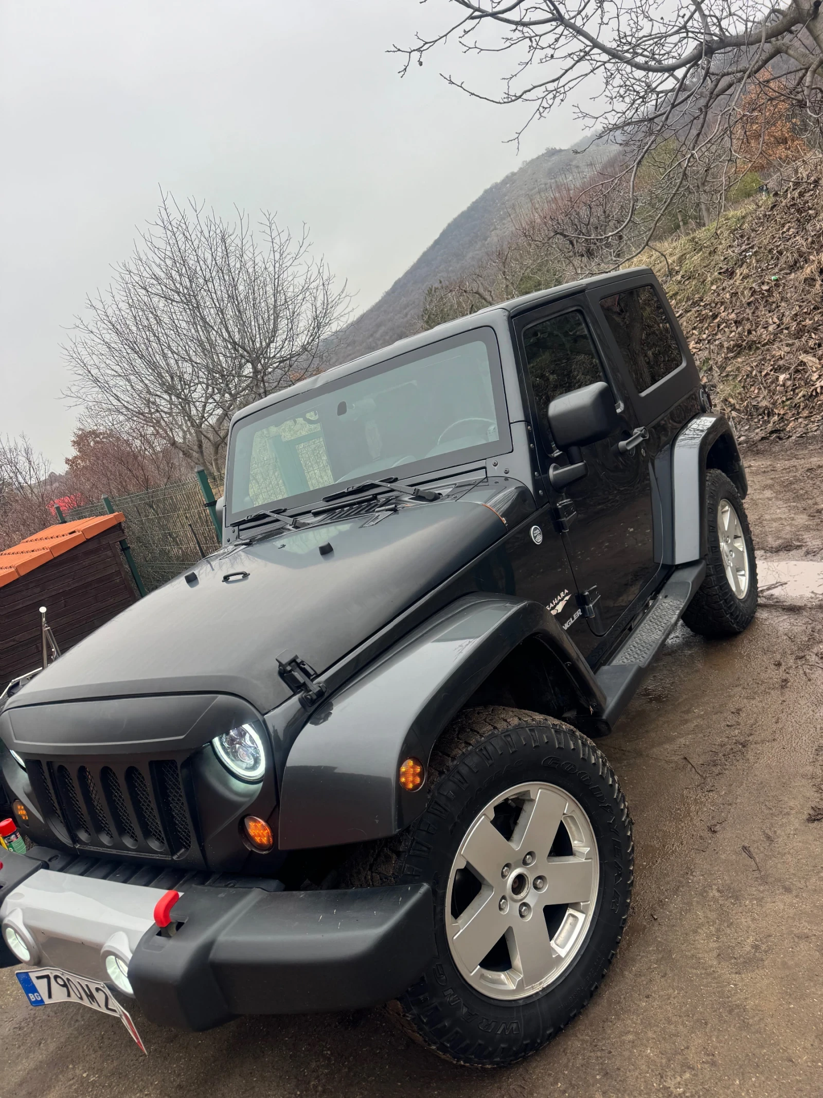 Jeep Wrangler 3.8 Sahara | Mobile.bg � ����������� 1