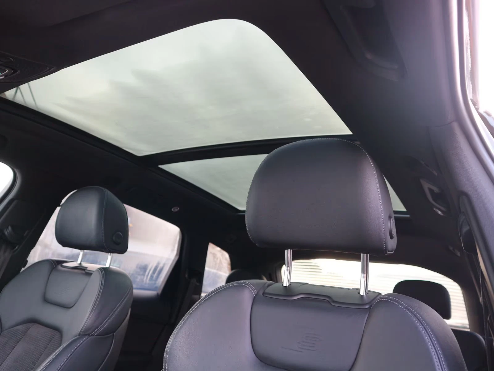 Audi Q7 50TDI/S-LINE/286HP/HUD/PANO/360/LED/956v - изображение 10