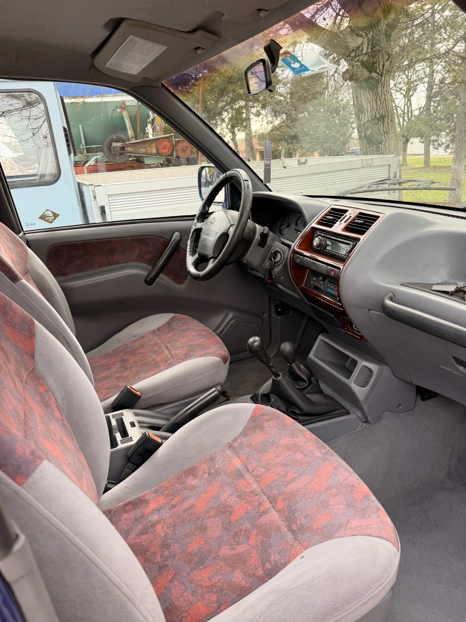 Nissan Terrano | Mobile.bg � ����������� 12