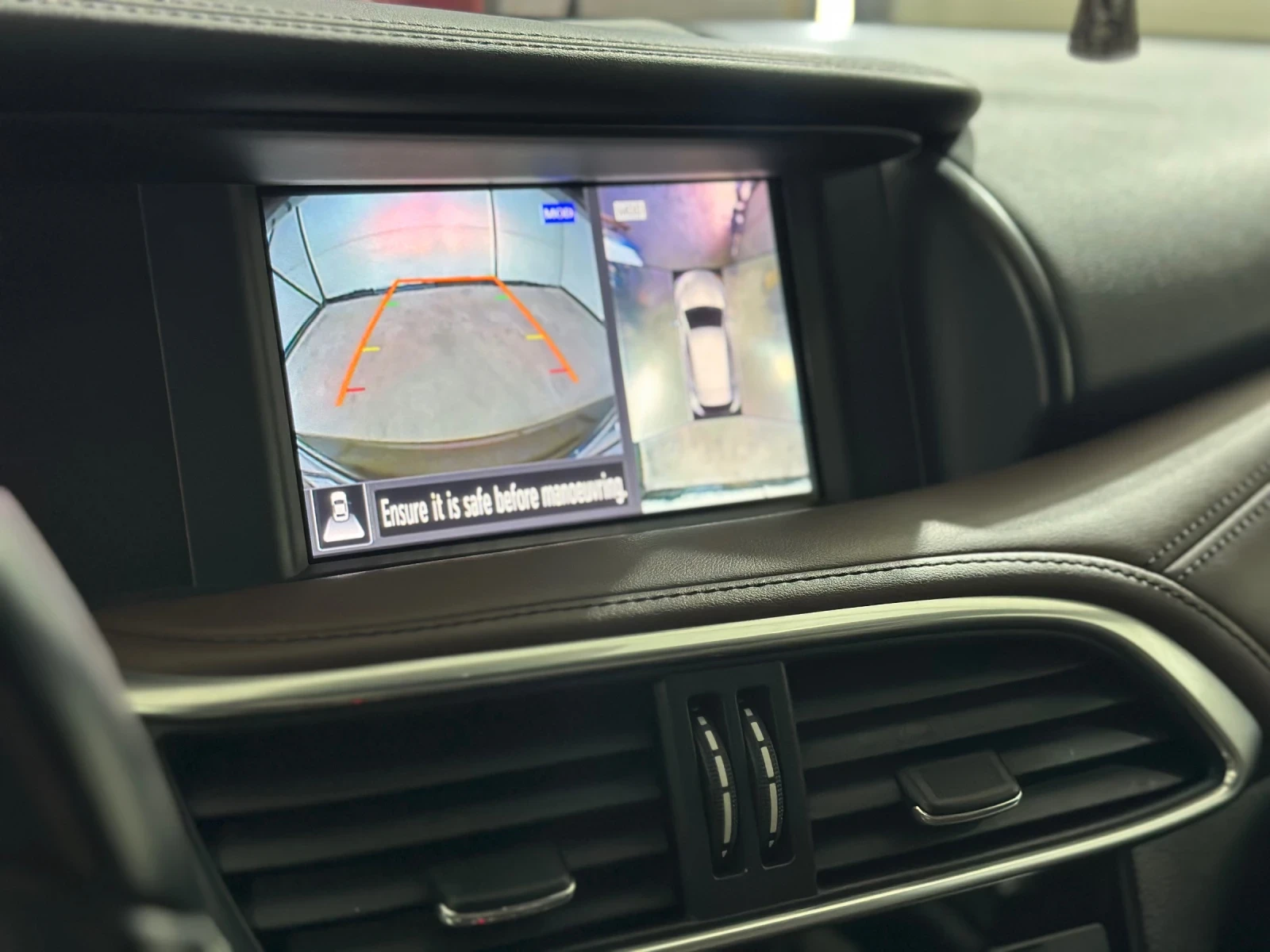 Infiniti QX30 * AUTO-NAVI-PANO* 4x4, снимка 12 - Автомобили и джипове - 54144068