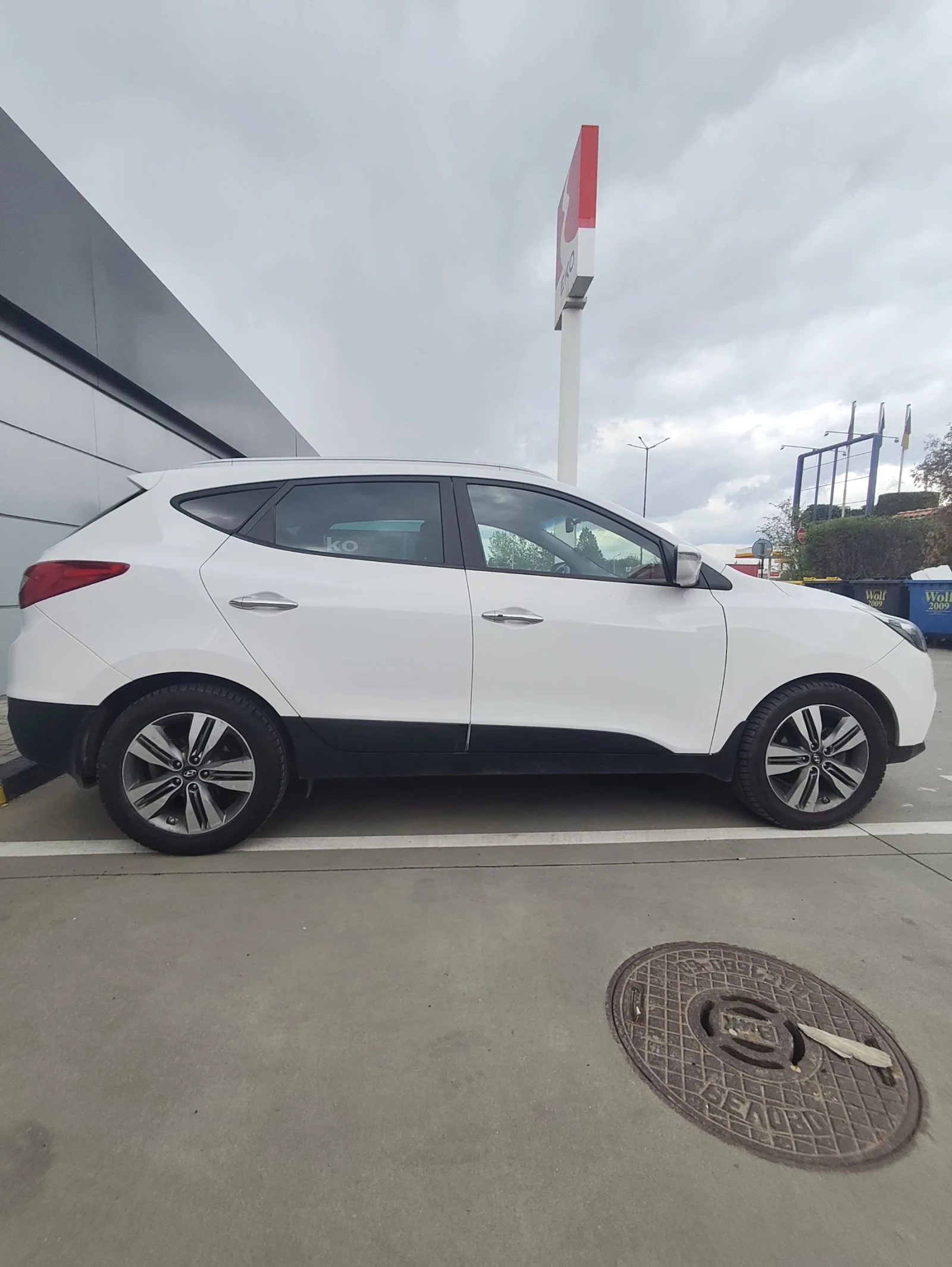 Hyundai IX35 2.0, снимка 6 - Автомобили и джипове - 54501442