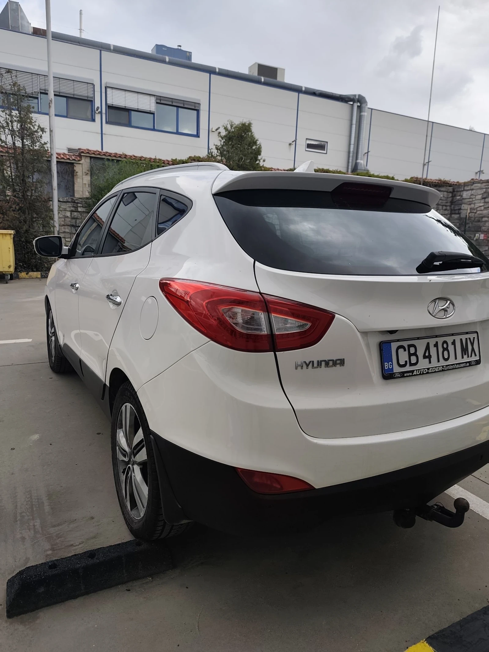 Hyundai IX35 2.0, снимка 3 - Автомобили и джипове - 54501442