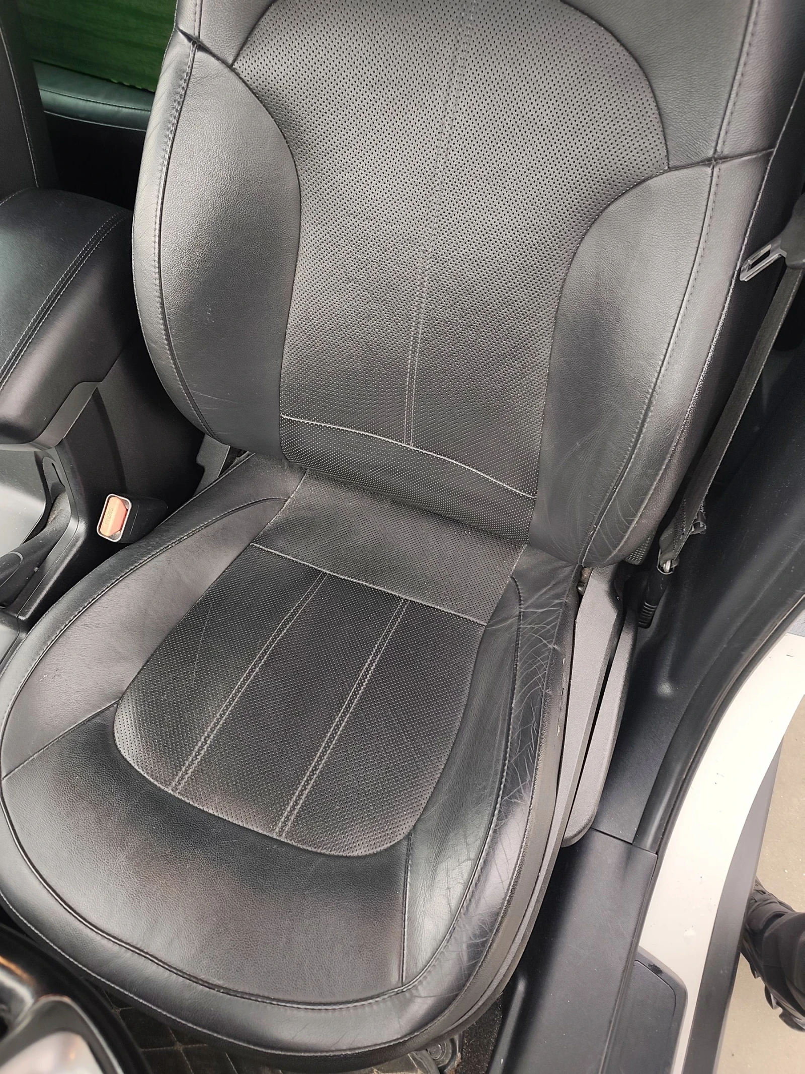 Hyundai IX35 2.0, снимка 10 - Автомобили и джипове - 54501442