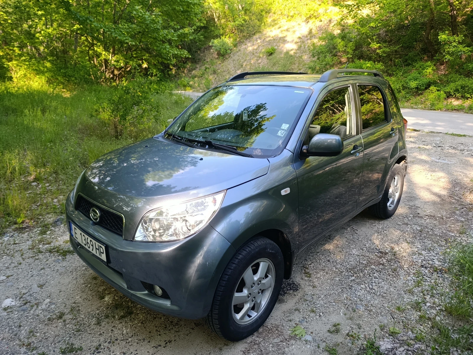 Daihatsu Terios 1.3 Газ 4х4, снимка 2 - Автомобили и джипове - 54597659